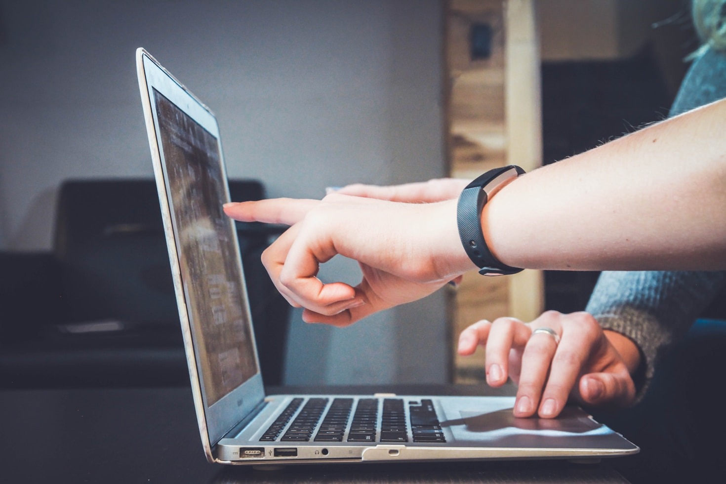 How TikTok Shop Transforms Affiliate Marketing
